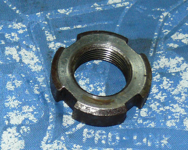 Ecrou blocage embrayage Occasion ATC HONDA 185-200