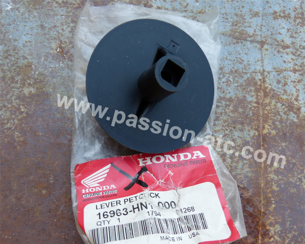 LEVER PETCOCK OEM NEW HONDA TRX 400