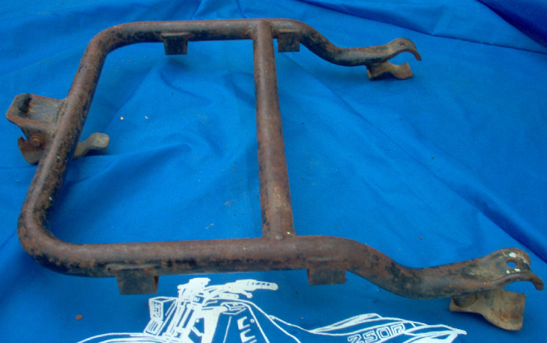 Rear rack center Used HONDA 250ES Big red 85-87