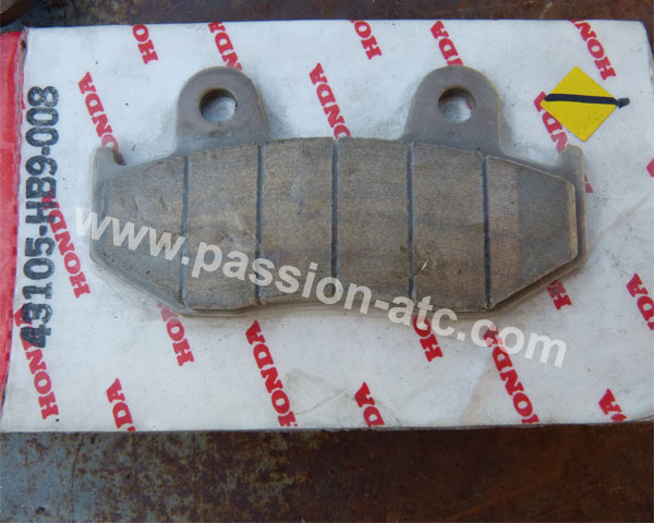 Plaquette de frein new HONDA TRX200-250-300