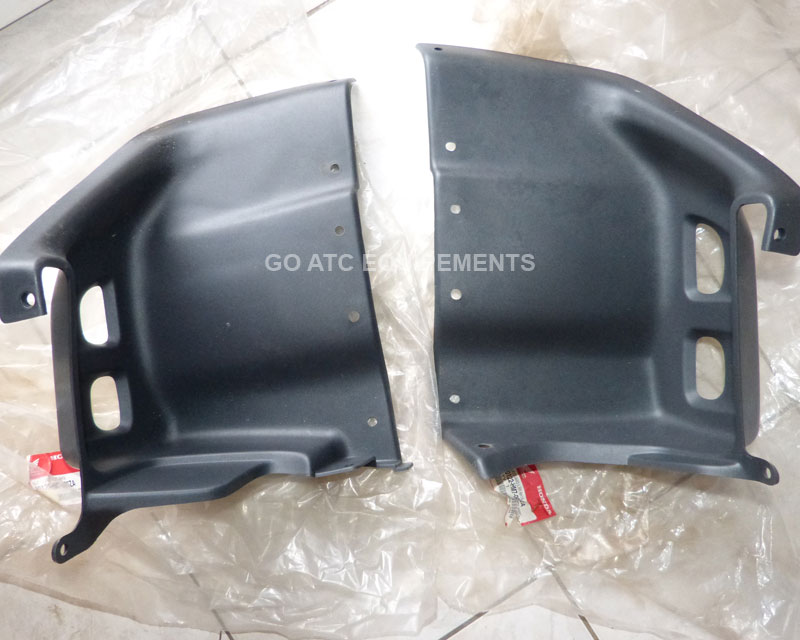 MUDGUARD NH186R - R+L OEM NEW HONDA VF750C MAGNA 1982-83