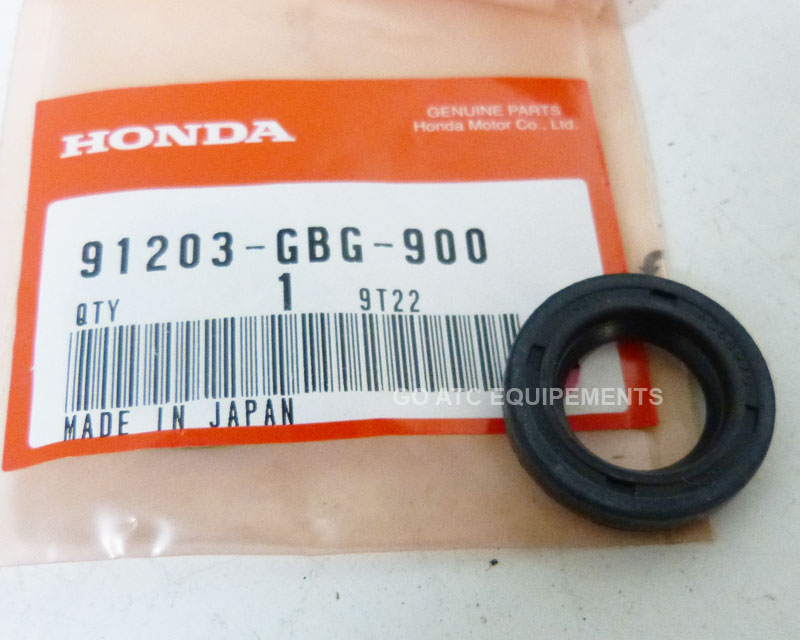 Oil seal new OEM HONDA ATC 70