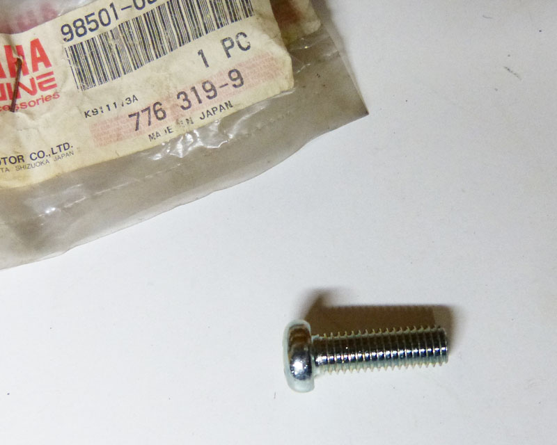 Boulon Origine neuf YAMAHA YT60