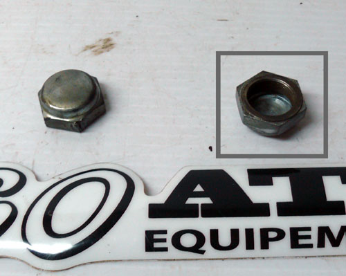 Ecrou tige direction Occasion HONDA ATC 125M 86-87