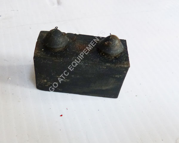 Rubber seat setting Used HONDA 250ES 1985-87 - Image 2