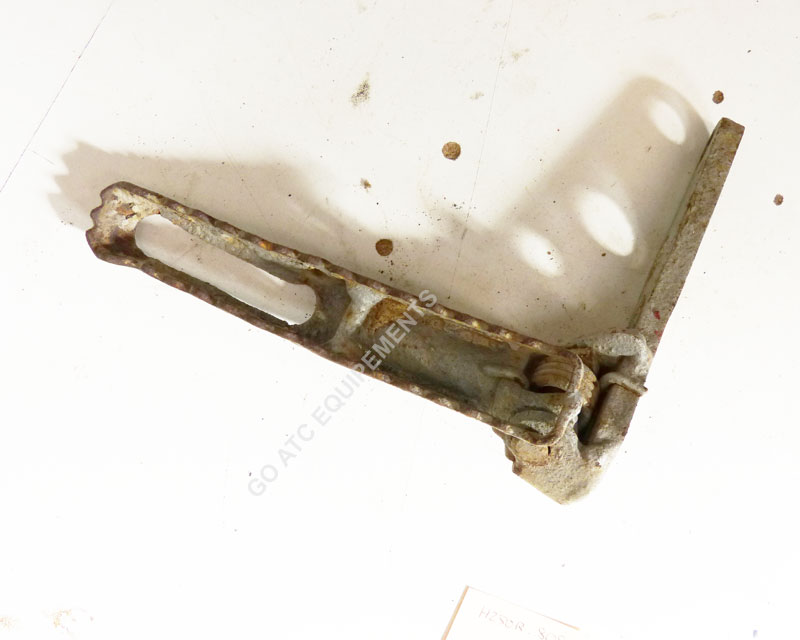 Repose pied droit Occasion ATC HONDA 250R 83-84 – Image 3