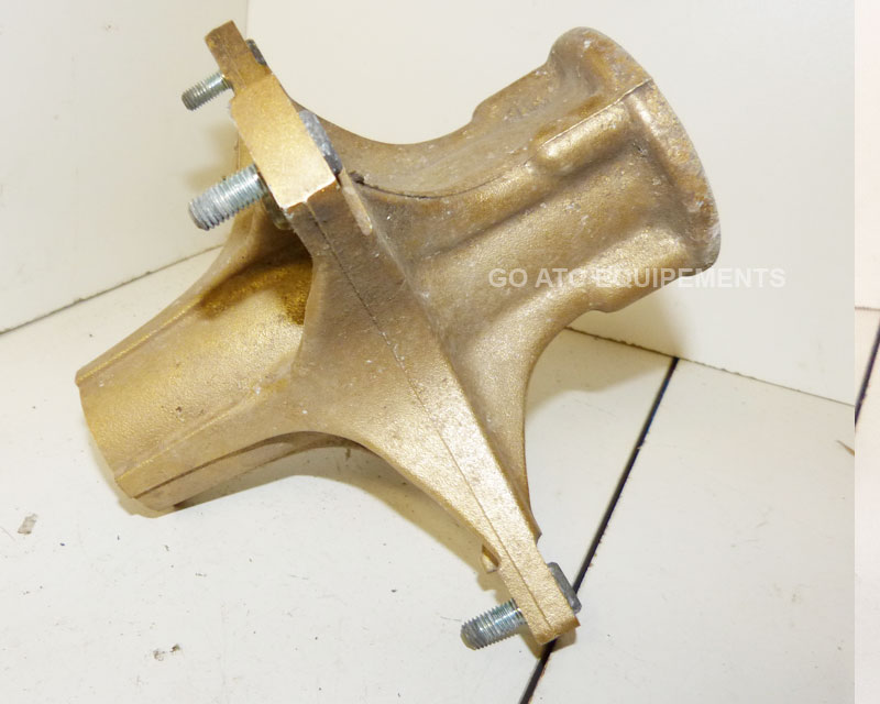Front wheel hub Used YAMAHA Tri-z 250 1985-86 - Image 3
