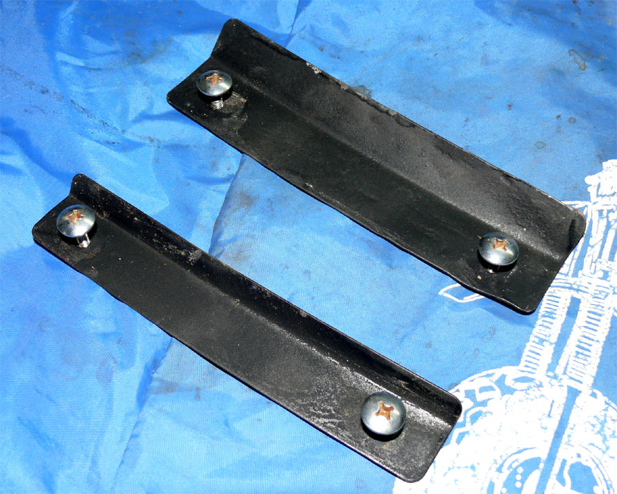 Plate flap fitting Used ATC YAMAHA YT175