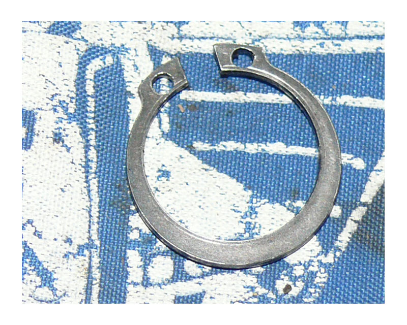 Circlip axle drive Used ATC YAMAHA YT175